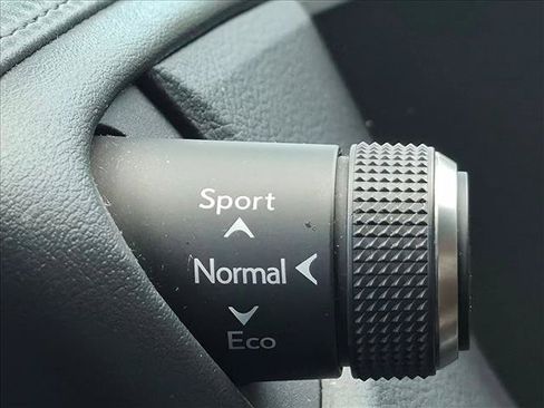 Used 2020 Lexus ES 350 w/ Premium Package FWD image 11