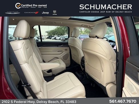 Used 2022 Jeep Grand Cherokee L Limited AWD/4WD image 19