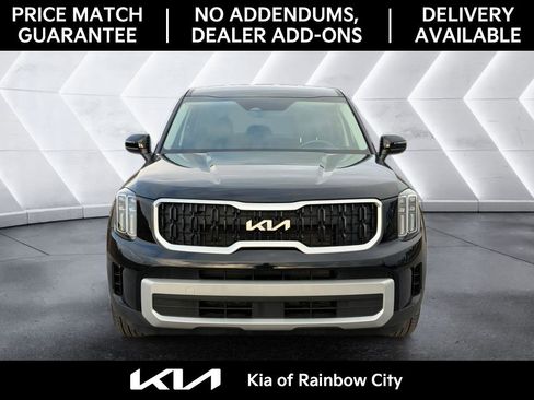 Used 2024 Kia Telluride LX image 2