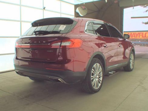 Used 2018 Lincoln MKX Reserve w/ Lincoln MKX Climate Package AWD/4WD image 4