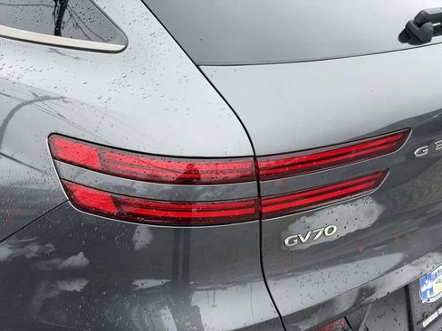 Certified 2023 Genesis GV70 3.5T Sport w/ Sport Prestige Package image 8