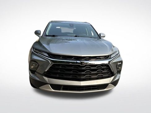 Used 2024 Chevrolet Blazer LT w/ Convenience Package FWD image 9