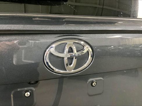 Used 2025 Toyota RAV4 XLE Premium w/ Weather Package AWD/4WD image 9