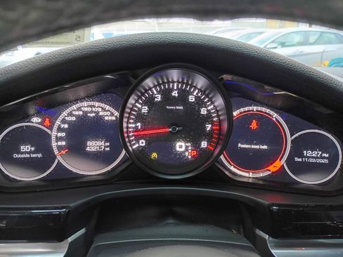 Used 2018 Porsche Panamera w/ Premium Package Plus image 32