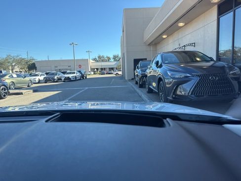 Used 2019 Lincoln Continental Reserve image 20