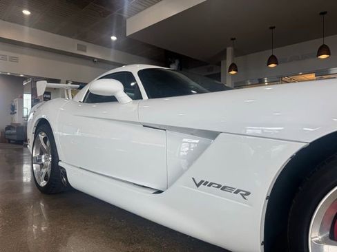 Used 2009 Dodge Viper SRT-10 w/ Aero Group RWD image 6