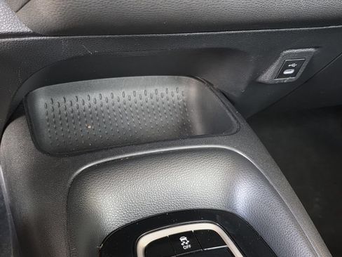 Used 2024 Toyota Corolla LE FWD image 14