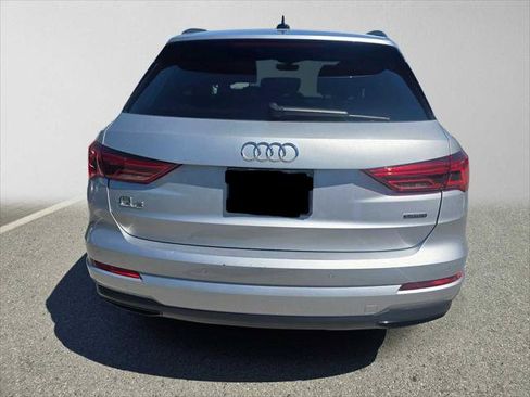 Used 2023 Audi Q3 2.0T Premium w/ Convenience Package AWD/4WD image 4