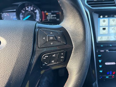 Used 2018 Ford Explorer Sport w/ Equipment Group 401A image 22
