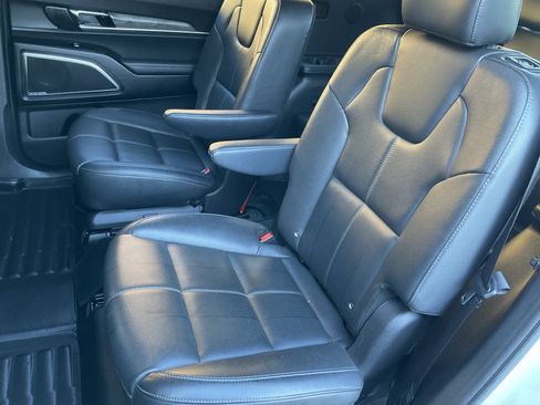 Used 2020 Kia Telluride SX image 42