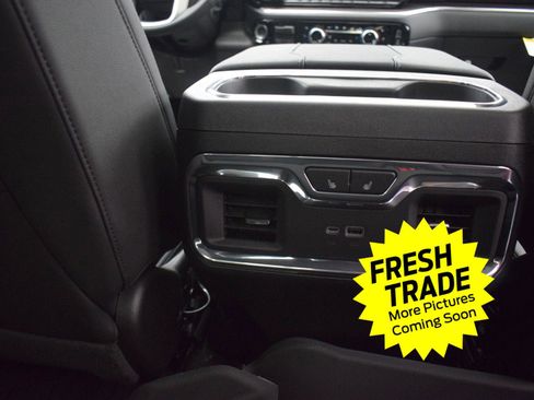 Used 2024 GMC Sierra 2500 SLT w/ SLT Premium Package image 14