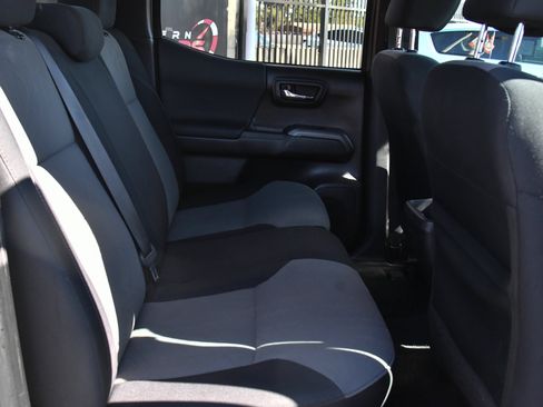 Used 2023 Toyota Tacoma TRD Off-Road w/ Black Out Package (TMS) AWD/4WD image 41