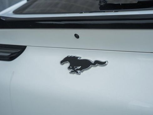 Used 2021 Ford Mustang Mach-E Select image 10