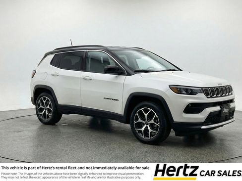 Used 2025 Jeep Compass Limited image 1