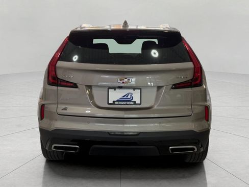 Used 2024 Cadillac XT4 Premium Luxury w/ Cold Weather Package image 7