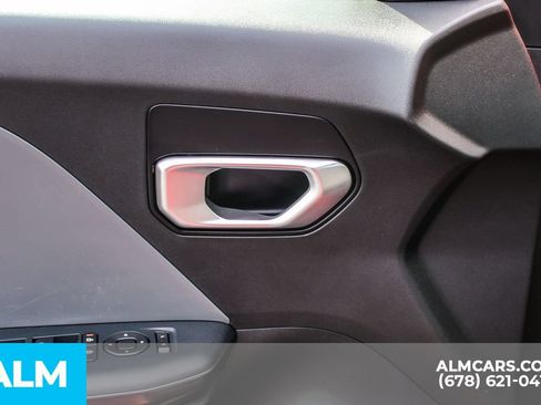Used 2025 Kia K4 FWD image 35