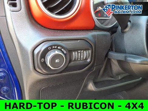 Used 2019 Jeep Wrangler Unlimited Rubicon w/ Dual Top Group image 17