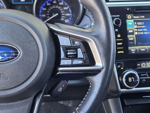 Used 2018 Subaru Outback 3.6R Touring image 39