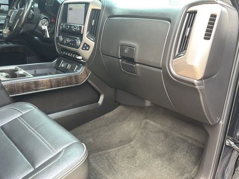 Used 2015 GMC Sierra 3500 Denali w/ Duramax Plus Package image 91