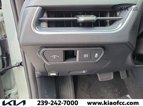 New 2026 Kia K4 EX FWD image 21