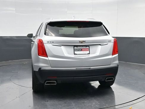 Used 2018 Cadillac XT5 Luxury w/ Driver Awareness Package image 4
