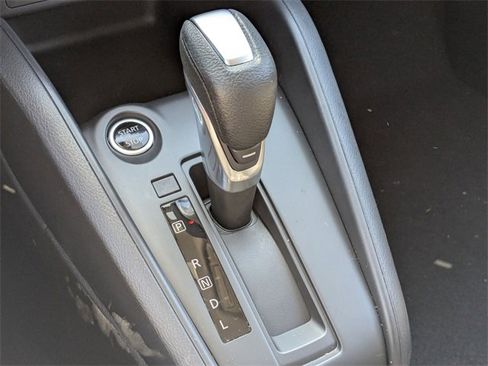 New 2025 Nissan Kicks Play S image 24