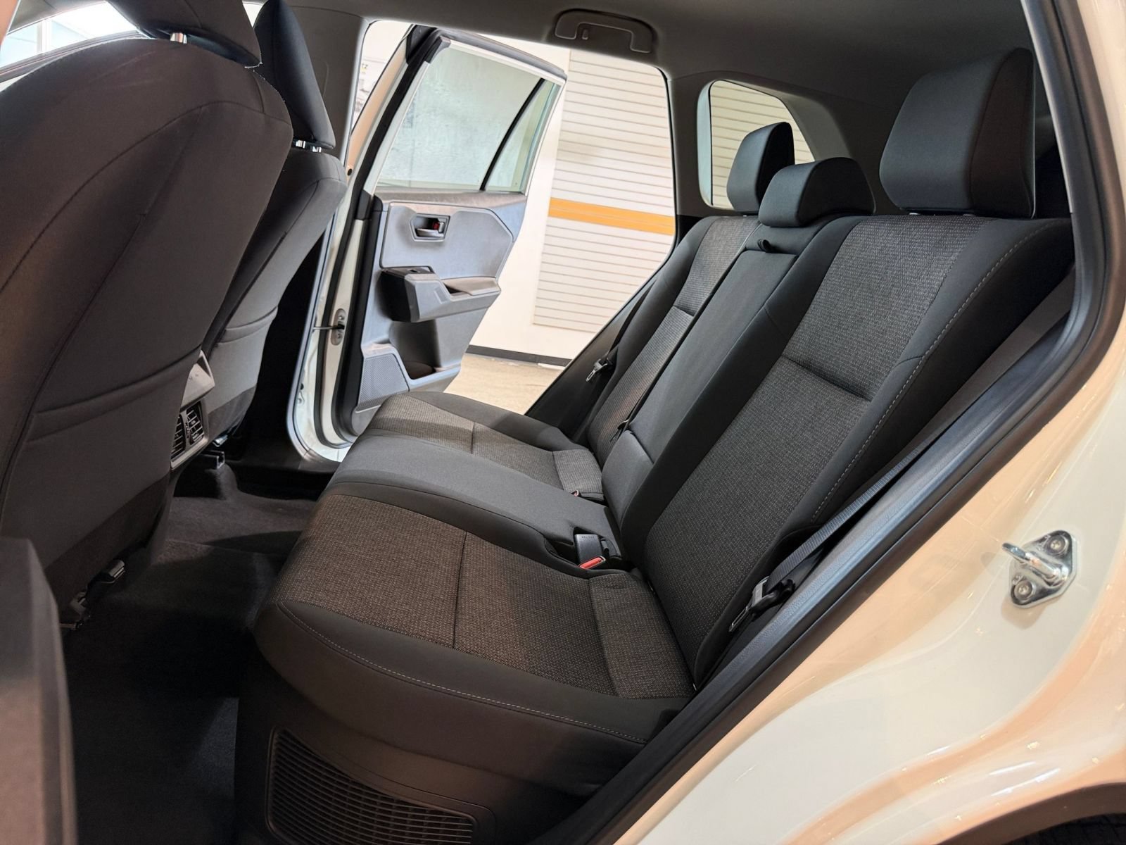 Used 2026 Toyota RAV4 LE AWD/4WD image 25