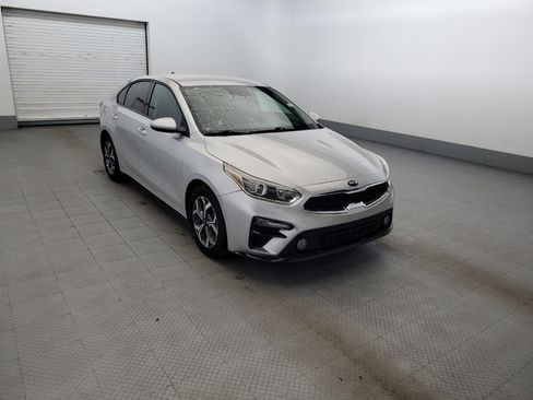 Used 2021 Kia Forte LXS FWD image 13