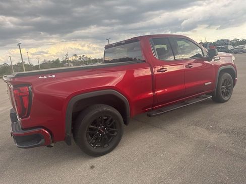 Used 2021 GMC Sierra 1500 Elevation w/ LPO, Elevation Black Package AWD/4WD image 3