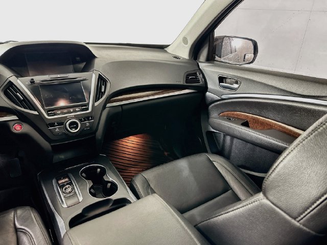 Used 2017 Acura MDX SH-AWD image 26