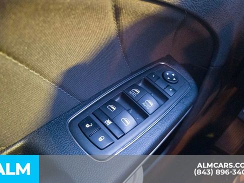 Used 2023 Dodge Charger SXT image 31