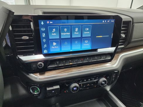 Used 2025 Chevrolet Silverado 2500 LT w/ Trail Boss Package image 11