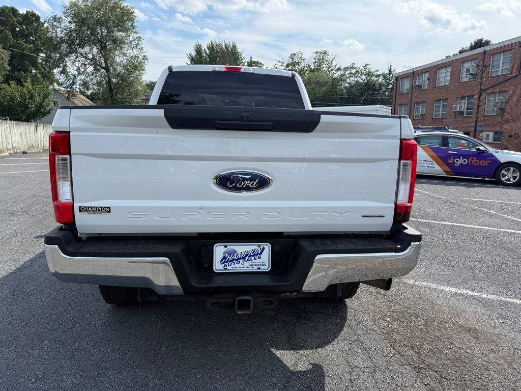 Used 2019 Ford F250 XLT AWD/4WD image 4