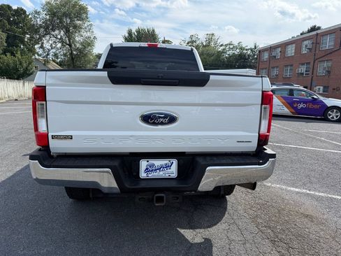 Used 2019 Ford F250 XLT AWD/4WD image 4
