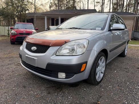 Used 2008 Kia Rio5 LX image 9