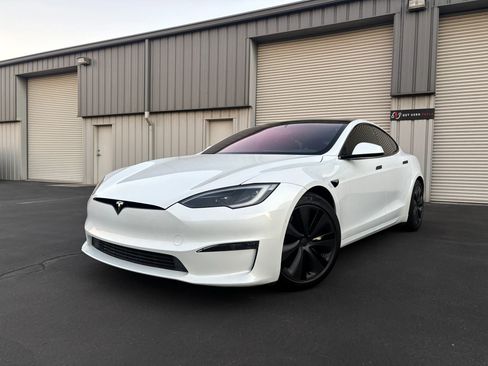 Used 2022 Tesla Model S Standard Range image 4
