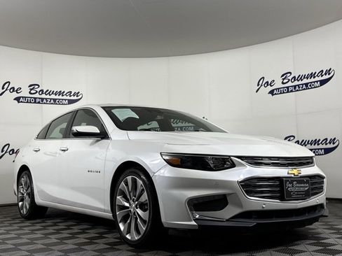 Used 2018 Chevrolet Malibu Premier w/ Premier Sun and Wheel Package image 5