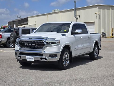 Used 2022 RAM 1500 Limited AWD/4WD image 3