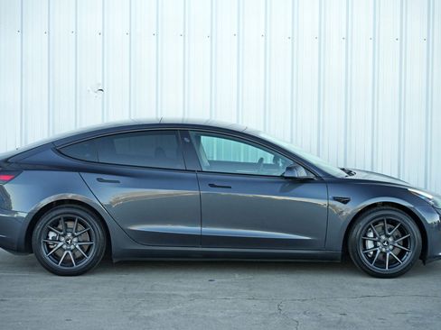 Used 2023 Tesla Model 3 Standard Range image 55
