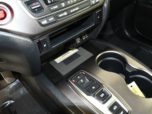 Used 2023 Honda Passport EX-L image 31