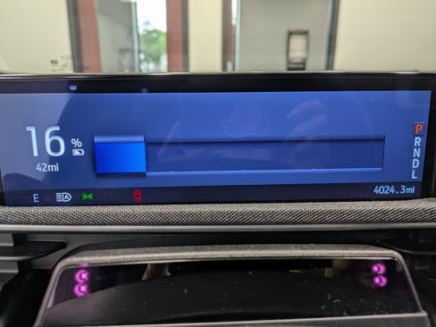 Used 2024 Ford Mustang Mach-E Premium image 15