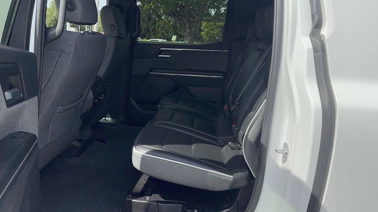 Used 2026 GMC Sierra EV Elevation w/ Premium Package AWD/4WD image 19