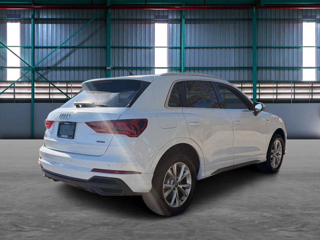 Used 2024 Audi Q3 2.0T Premium AWD/4WD image 5