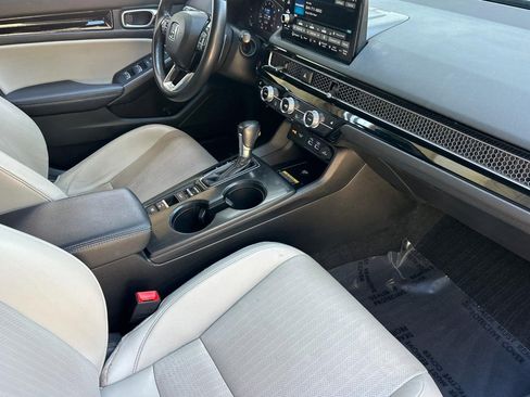 Used 2022 Honda Civic Sport Touring image 32