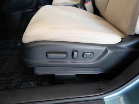 Used 2016 Honda CR-V EX image 12