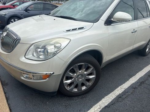 Used 2011 Buick Enclave CXL w/ Trailering Provision Package FWD image 11