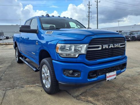 Used 2021 RAM 2500 Big Horn w/ Level 1 Equipment Group AWD/4WD image 2
