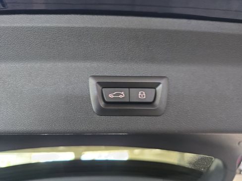 Used 2023 BMW X3 M40i AWD/4WD image 31