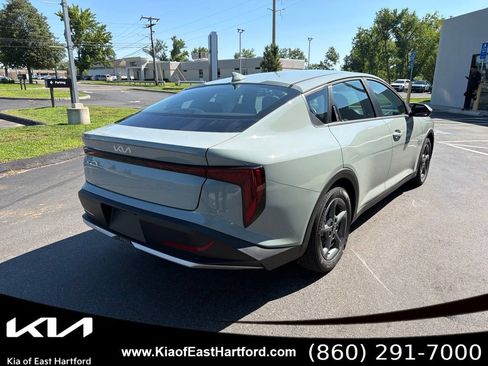 New 2026 Kia K4 FWD image 8
