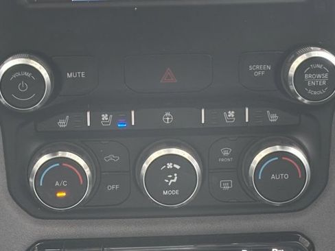 Used 2022 RAM 2500 Power Wagon w/ Level 2 Equipment Group AWD/4WD image 5